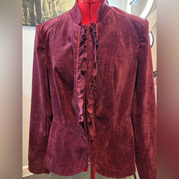 Red Burgundy established 1962 Blazer Jacket with Ruffles, clip closures size Lg - Picture 1 of 12